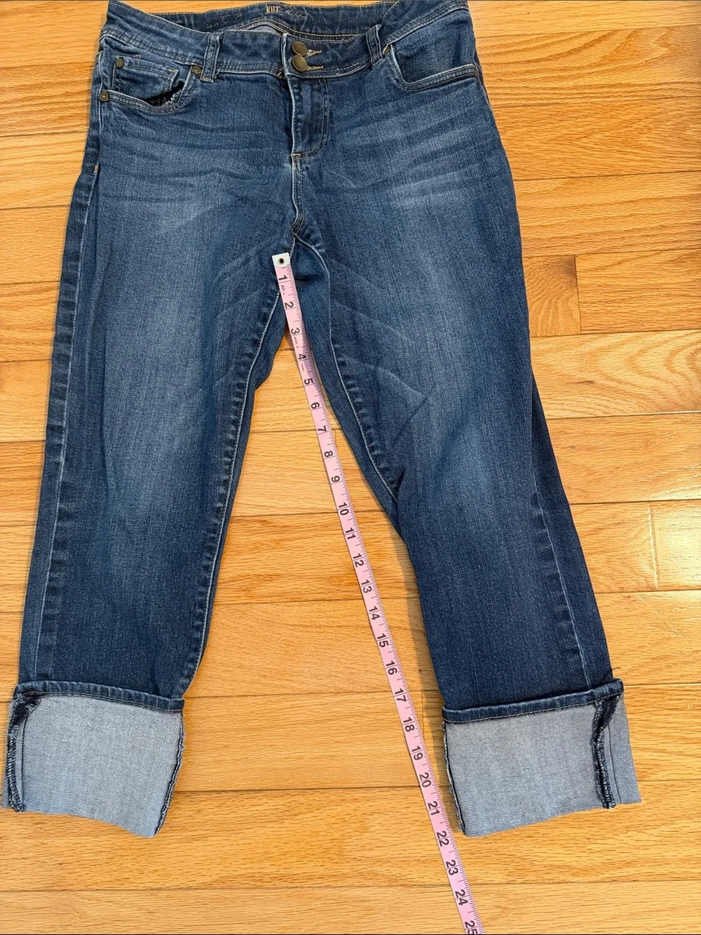 Kut from the Kloth Medium Blue Cropped Rolled Hem Jeans - Picture 4 of 10
